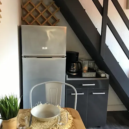 Avec Piscine דירה אגדה